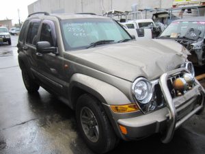 2006 Jeep Cherokee 01