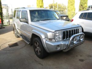 Jeep Commander Wrecking