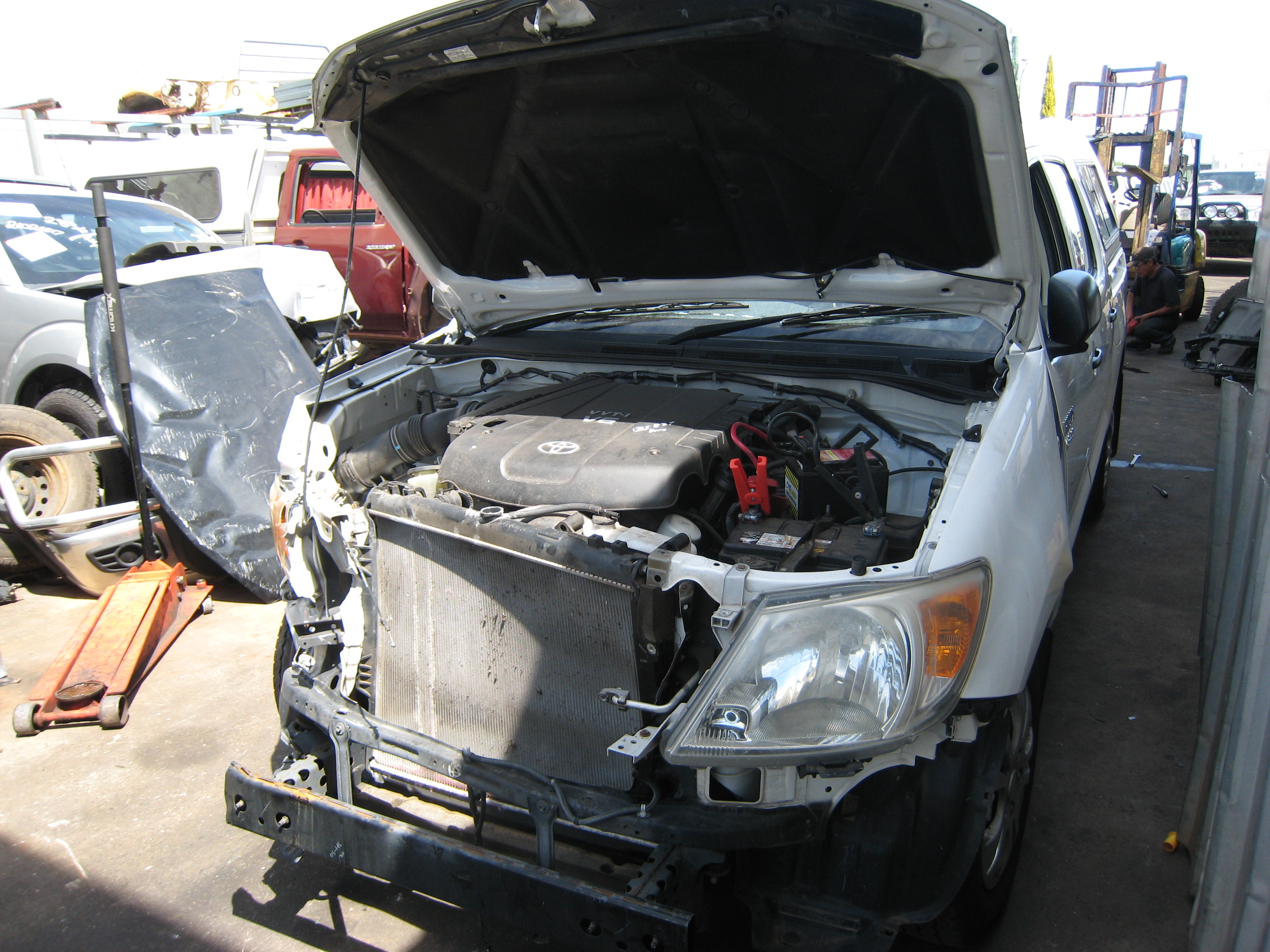 Wrecking Perth Toyota Hilux - Central Parts Perth